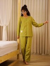 Women's Green Daily Solid Full Sleeves Pyjama Set