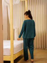 Women's Green Daily Solid Full Sleeves Pyjama Set