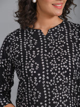 Women's Black Daily Printed Three Quarter Sleeves Pyjama Set