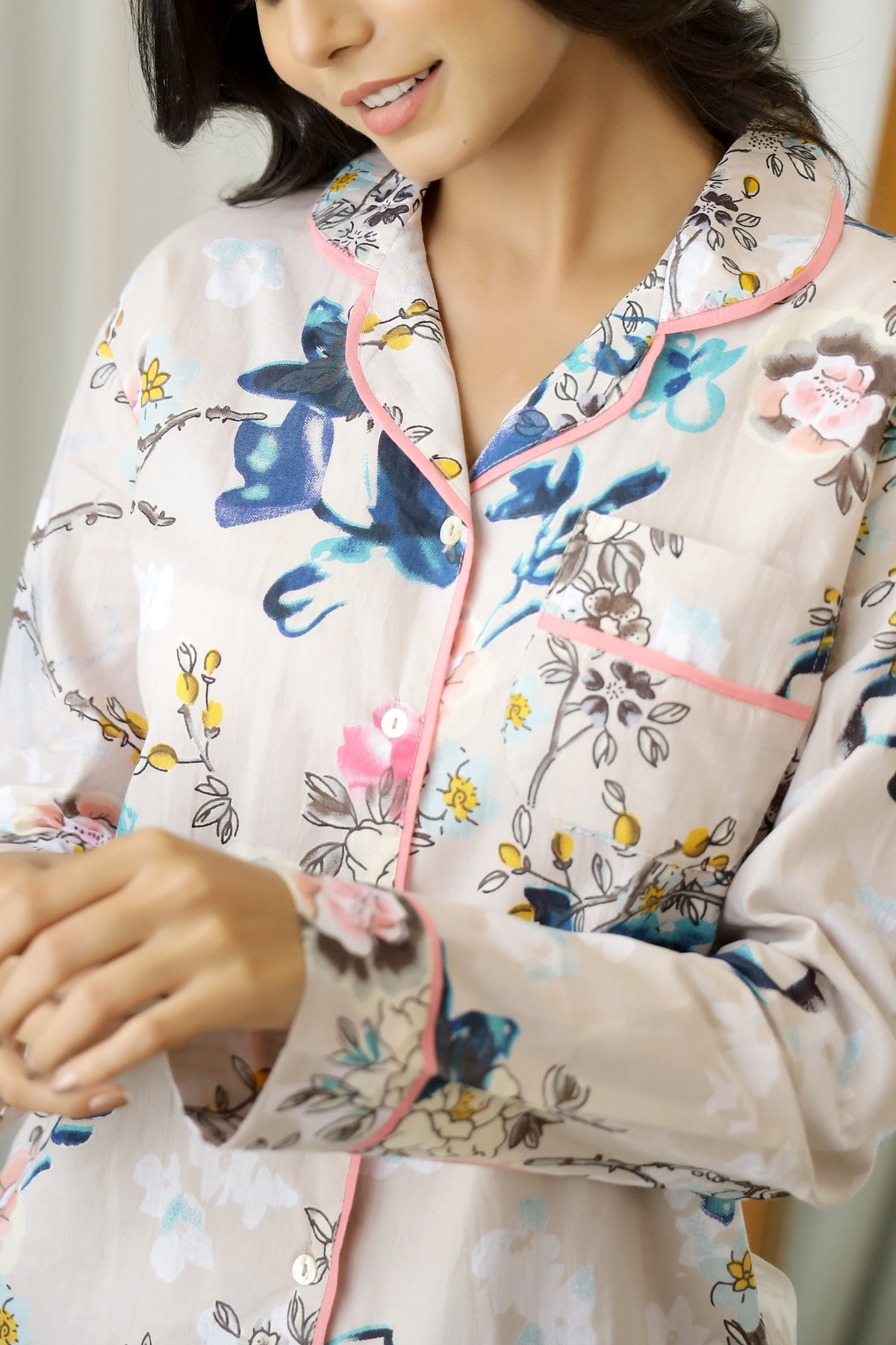 Women's Beige Daily Printed Full Sleeves Pyjama Set