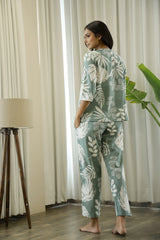 Women's Green Daily Printed Three Quarter Sleeves Pyjama Set