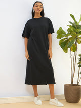 Women's Black Casual Solid Oversized Fit Half Sleeves Dress