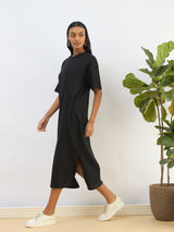 Women's Black Casual Solid Oversized Fit Half Sleeves Dress