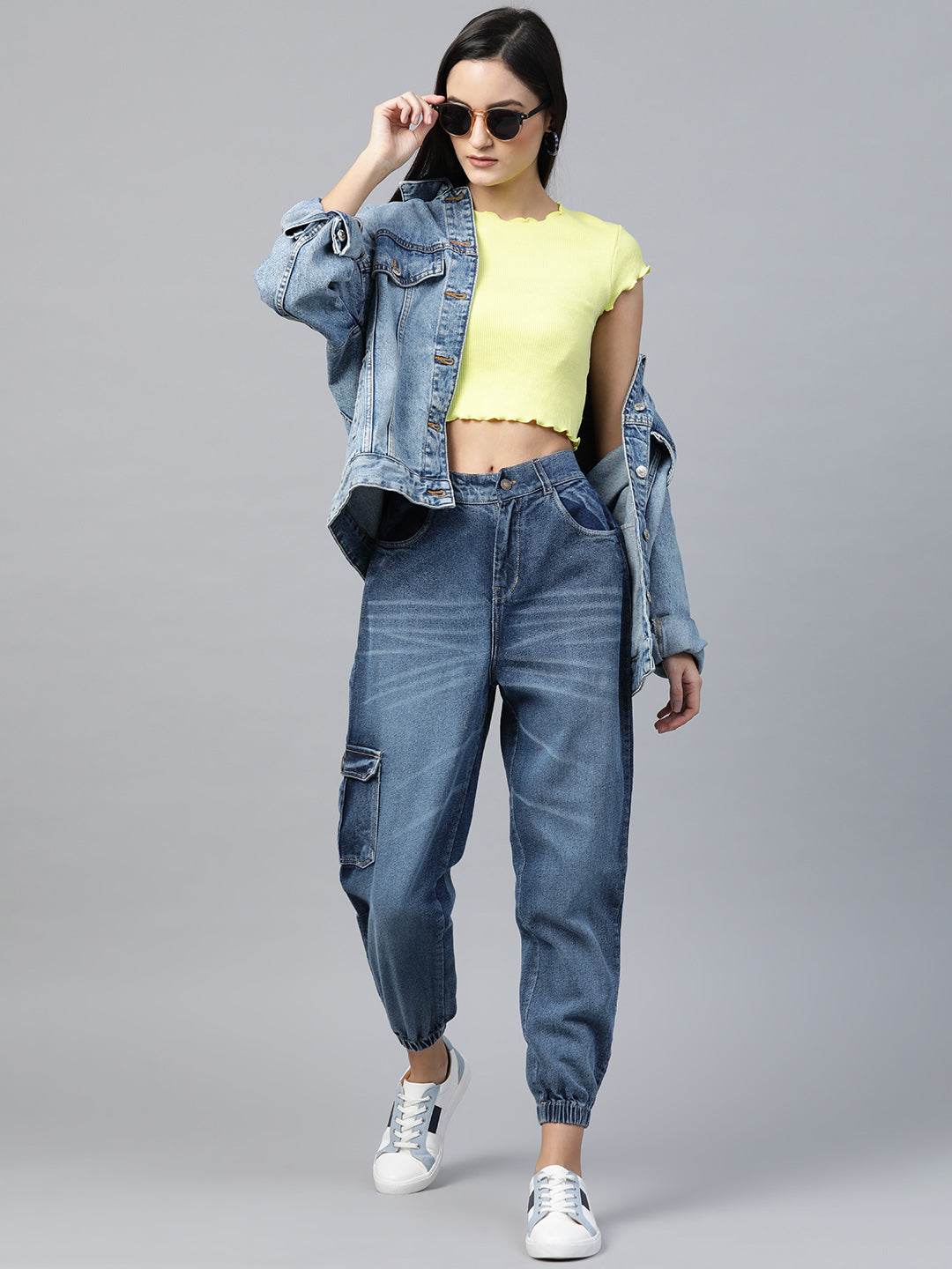 Women's Blue Casual Tapered Fit Jeans