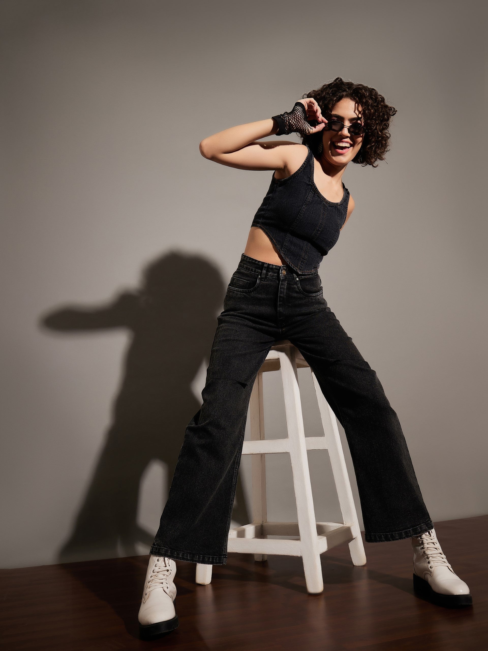 Women's Black Casual Straight Fit Jeans