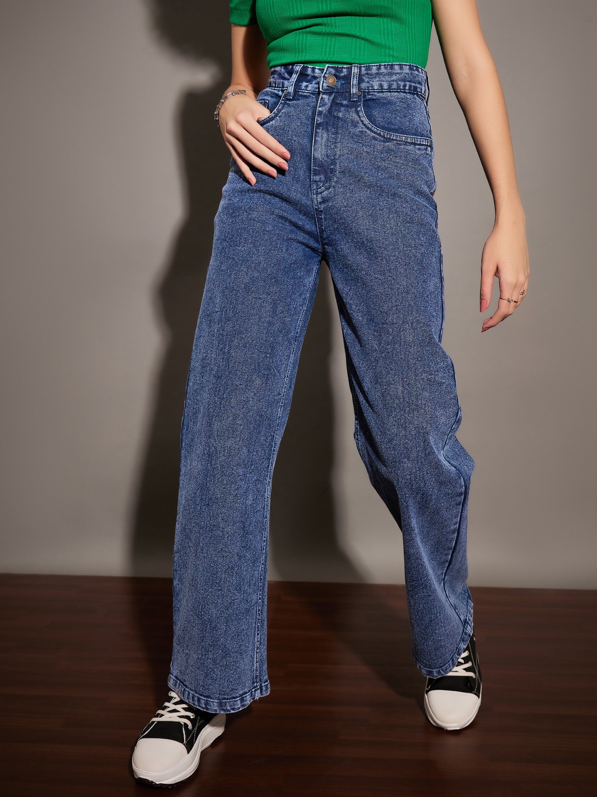 Women's Blue Casual Straight Fit Jeans