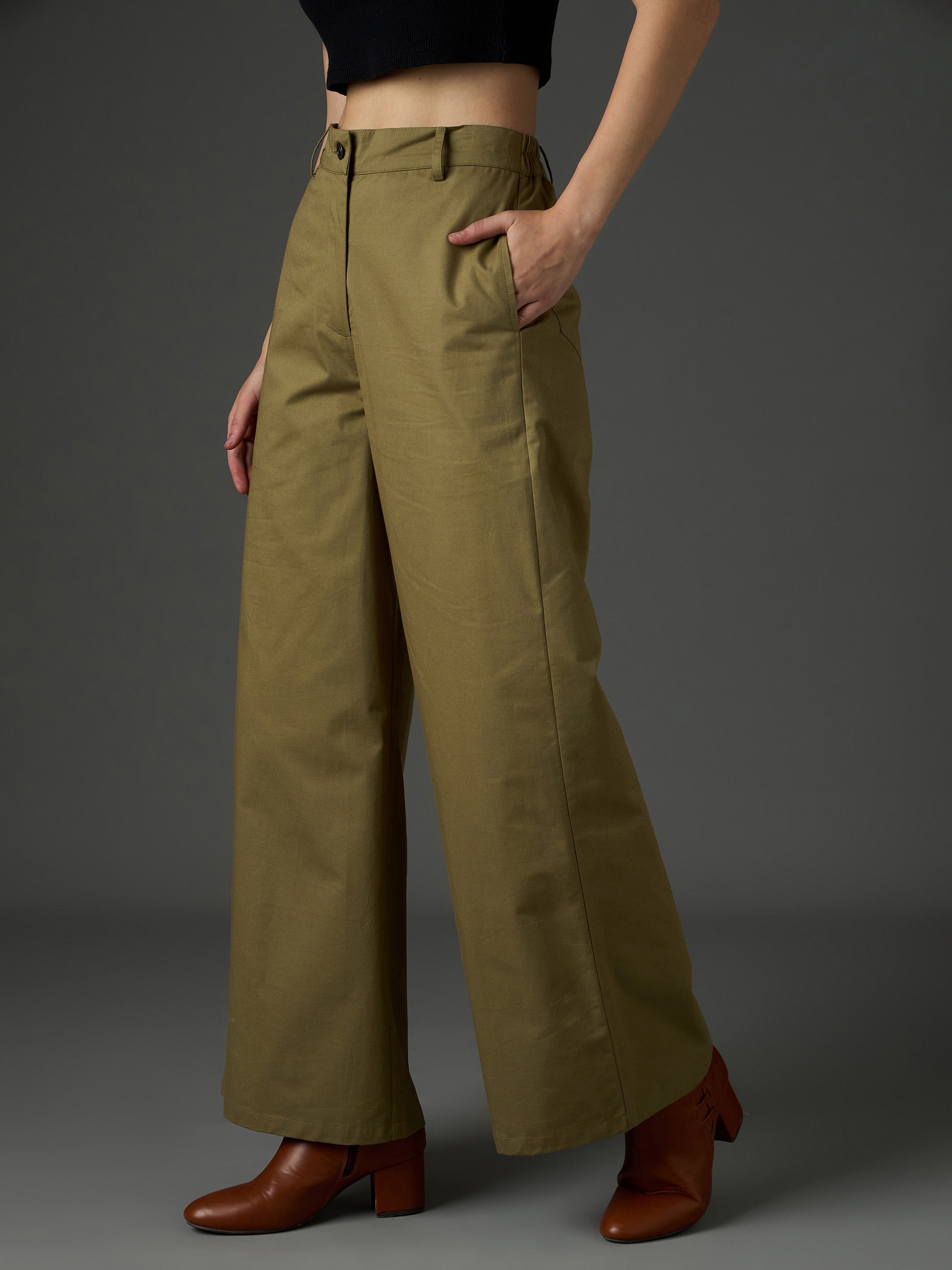 Women's Olive Casual Flared Fit Pant