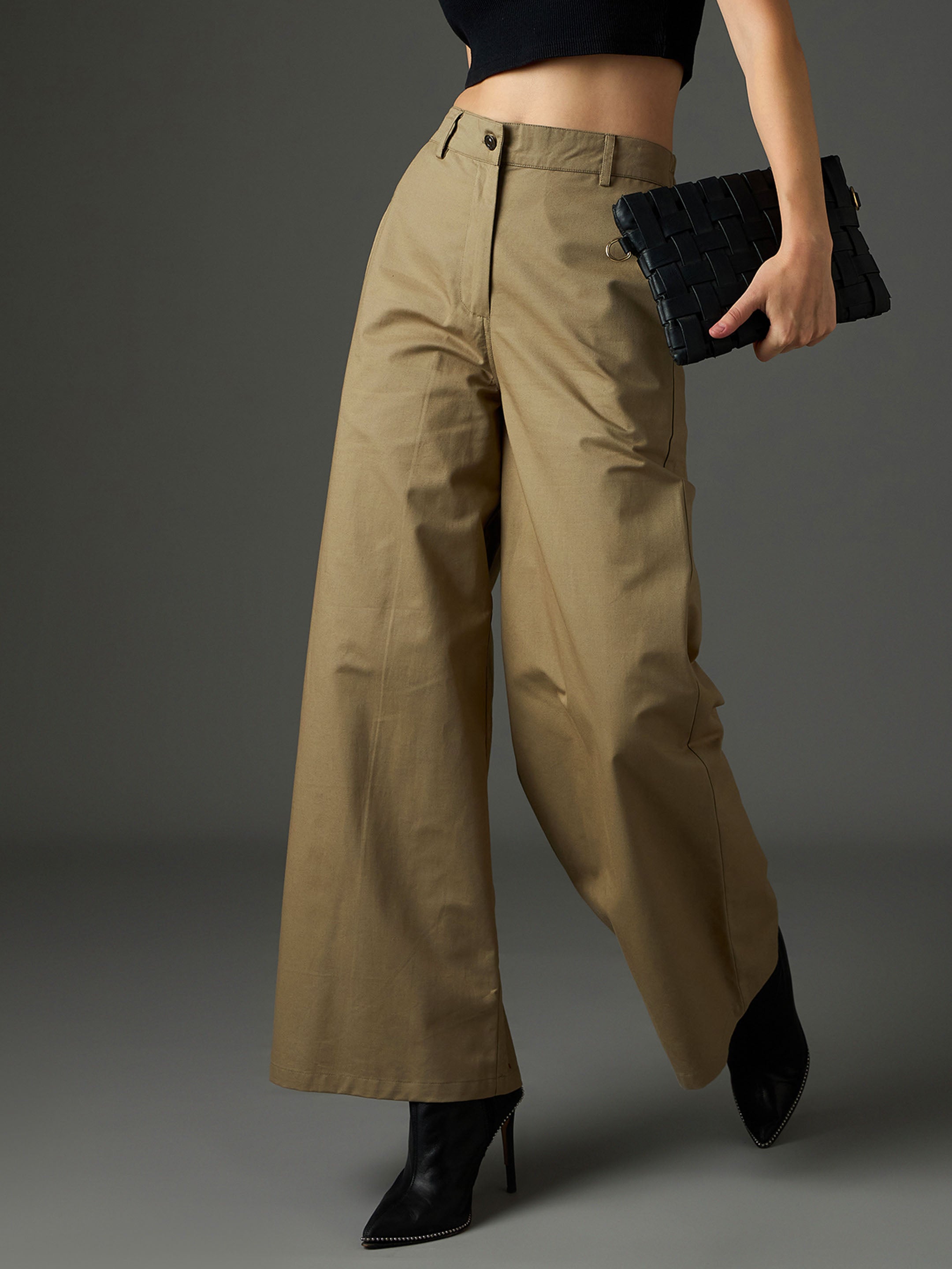 Women's Olive Casual Flared Fit Pant