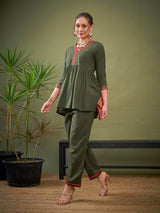Women's Olive Casual Fit & Flared Three Quarter Sleeves Co-ords Set