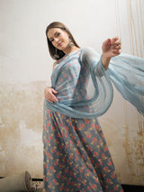 Women's Gray Casual Regular Fit Sleeveless Kurta Sets