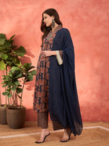 Women's Navy Casual Regular Fit Three Quarter Sleeves Kurta Sets