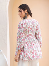 Women's White Floral Buttonned Lace Neck Gathered Kurti
