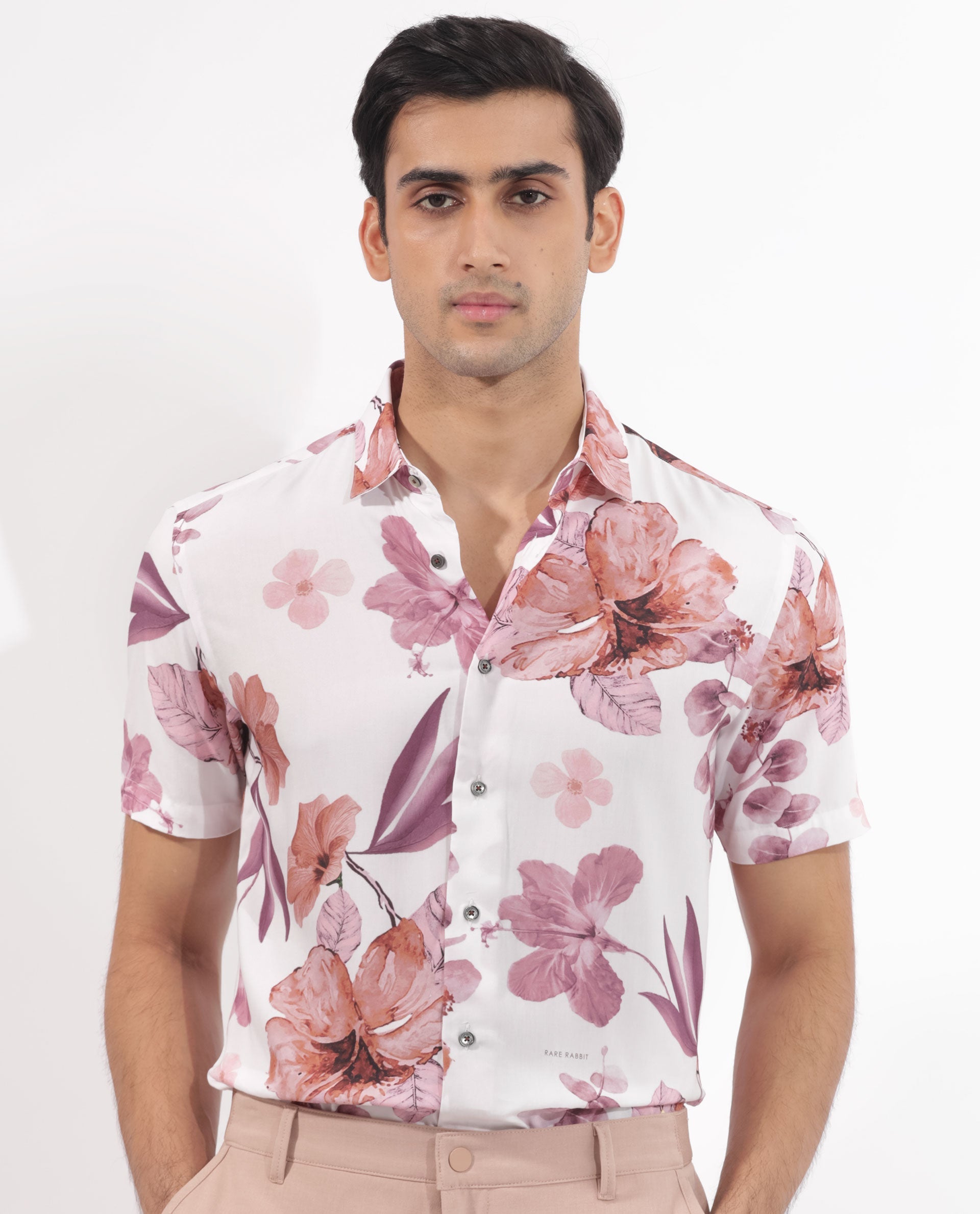 Men's White Casual Regular Fit Printed Half Sleeves Shirt