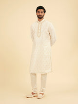 Men's White Ethnic Relaxed Fit Embroidered Full Sleeves Kurta Set