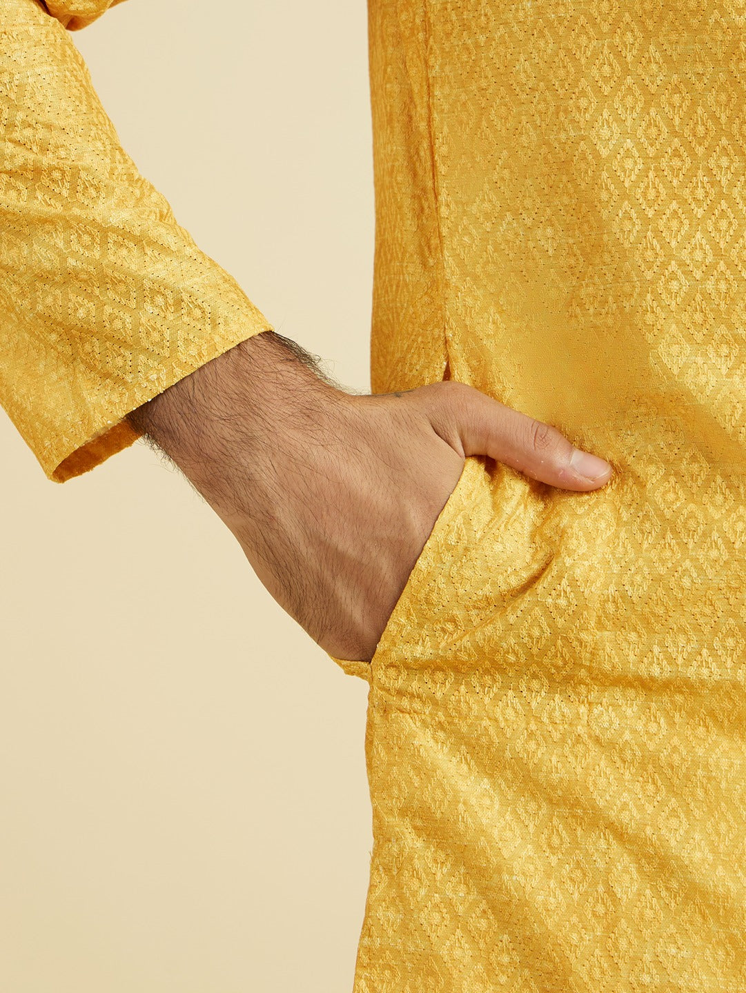 Men's Yellow Ethnic Relaxed Fit Embroidered Full Sleeves Kurta Set