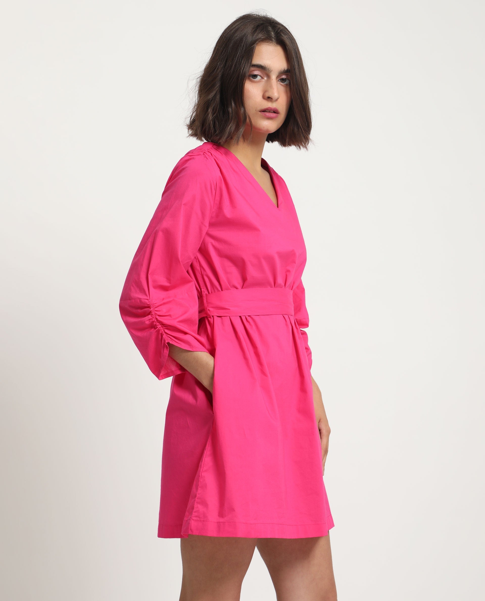 Women's Spate Pink Cotton Fabric 3/4Th Sleeves V-Neck Regular Fit Plain Short A-Line Dress