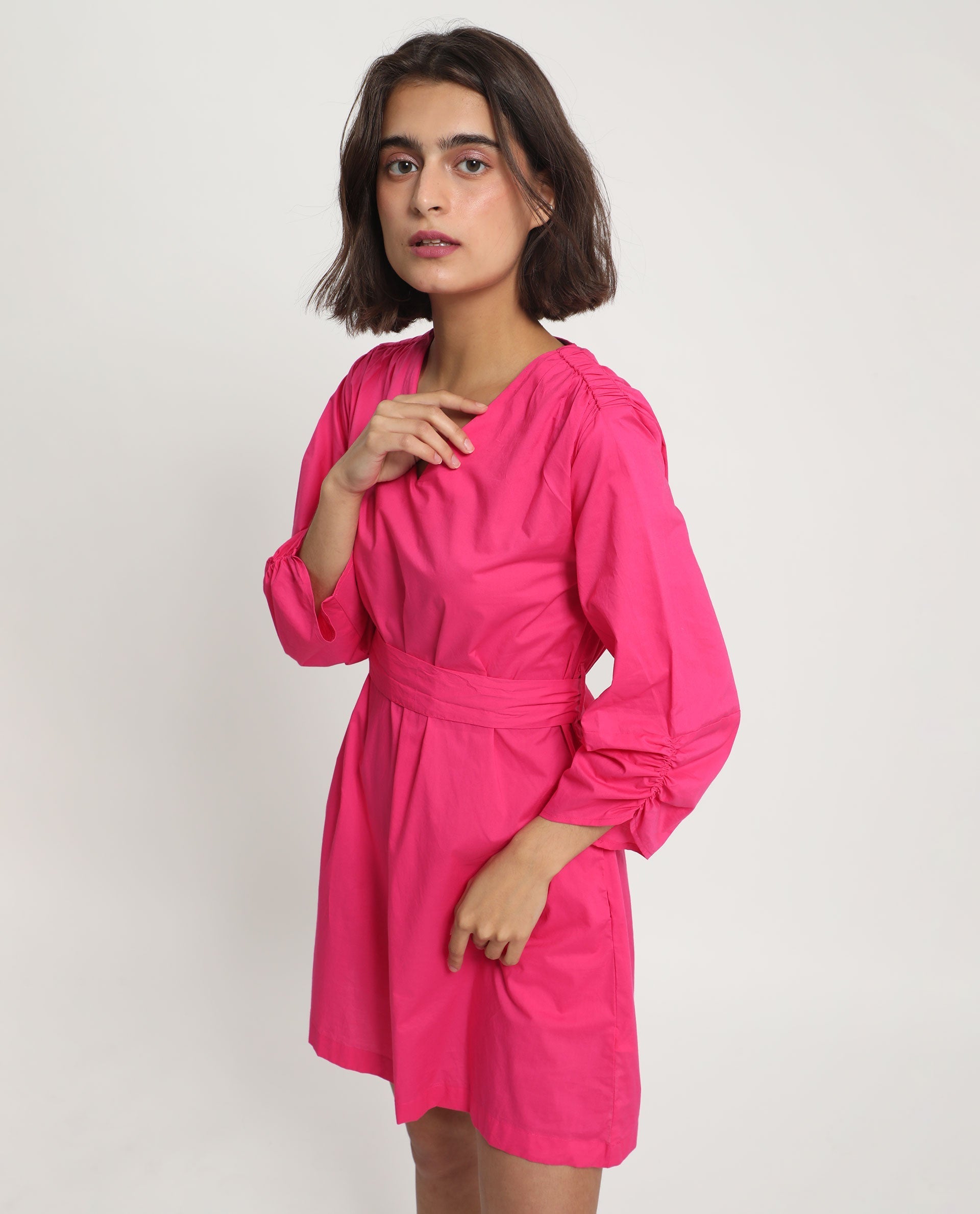 Women's Spate Pink Cotton Fabric 3/4Th Sleeves V-Neck Regular Fit Plain Short A-Line Dress