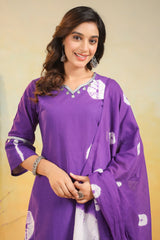 Women's Purple Fusion Regular Fit Embroidered Three Quarter Sleeves Kurtas Sets