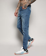 Men's Tapered Medium-Wash Denim Jeans
