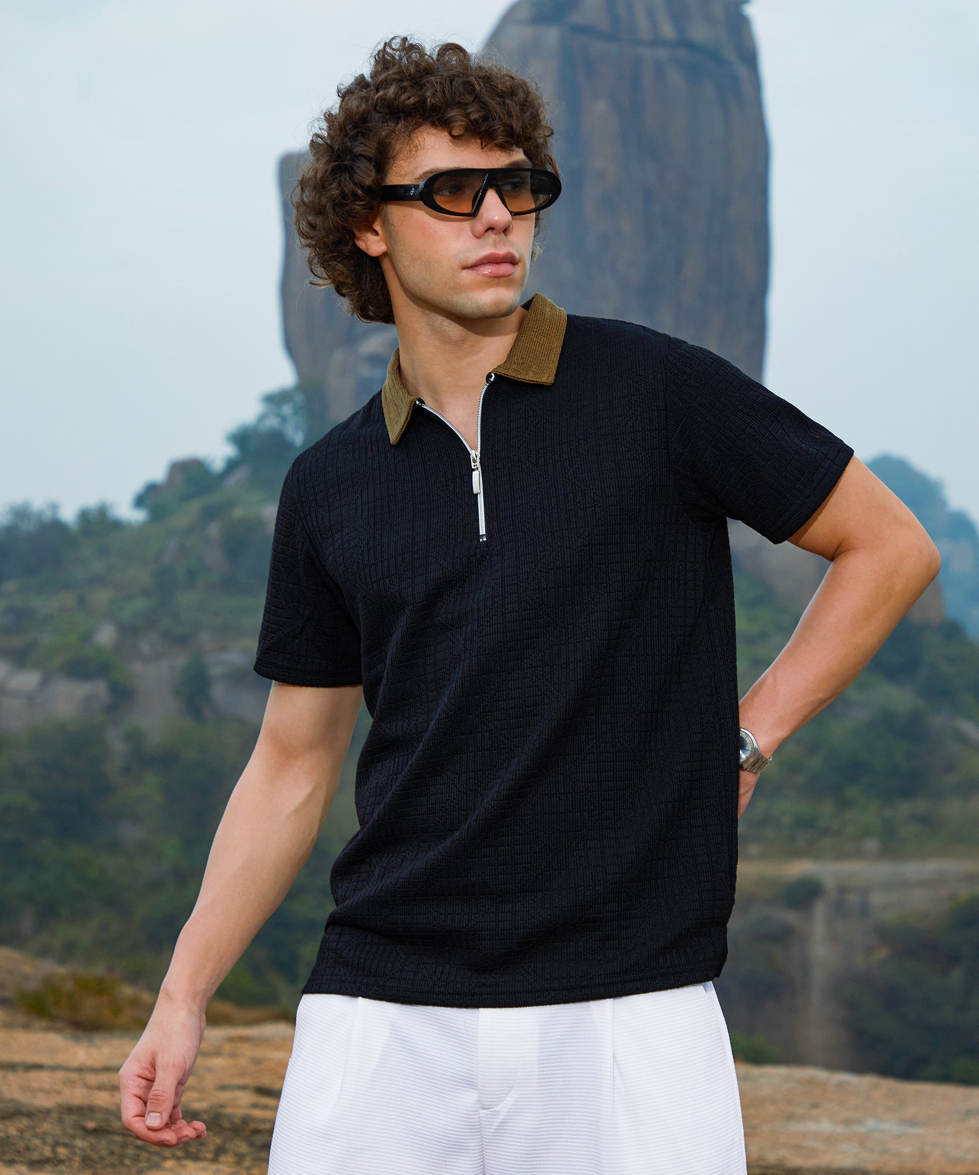 Men's Midnight Black Oblique-Block Polo Tshirt
