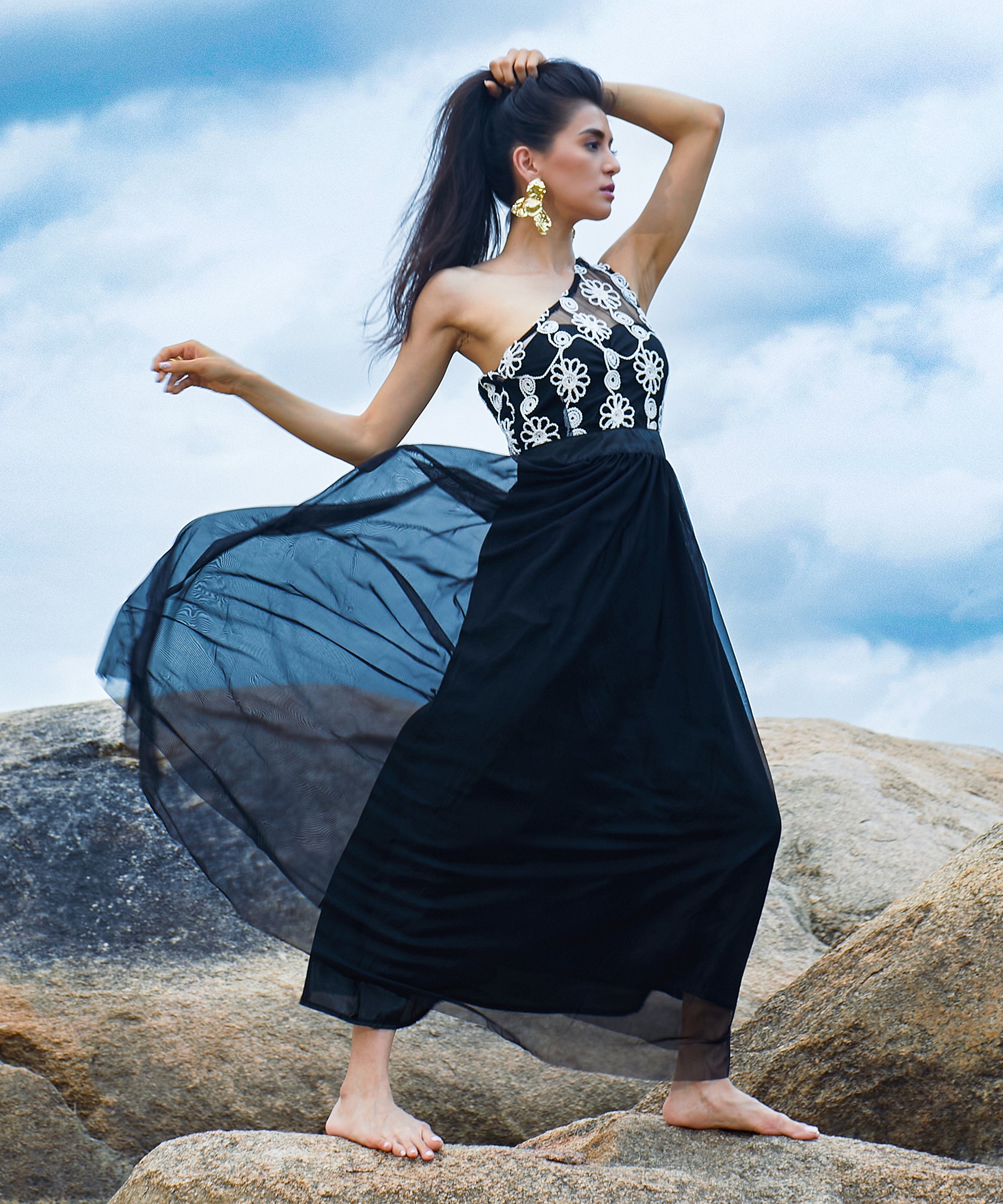 Women's Midnight Black Blossom Maxi Dress