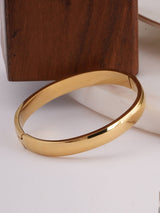Women's Gold Plain Bangles Bracelet Waterproof & Anti-Tarnish