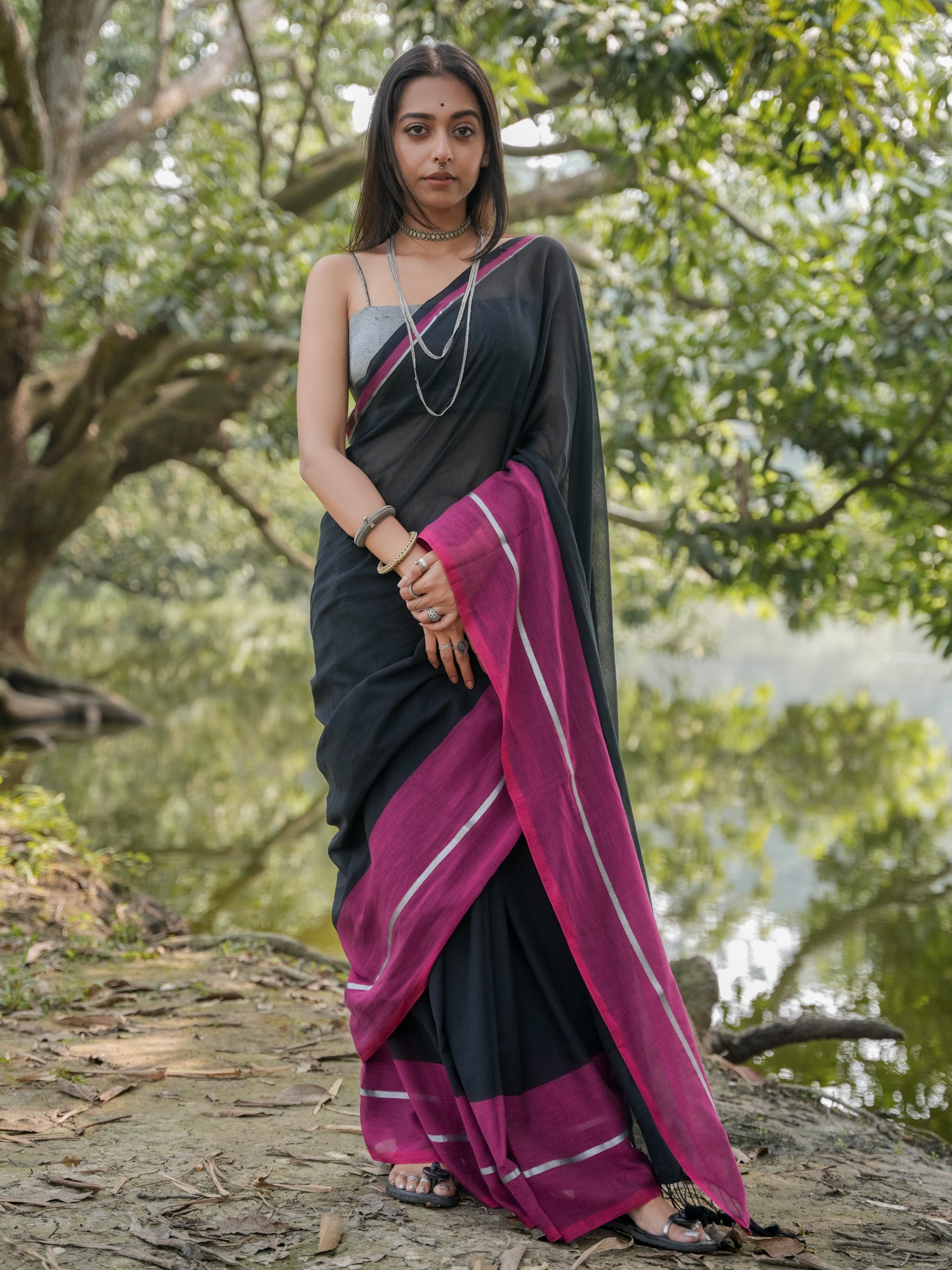 Women's Black Mul Cotton Saree
