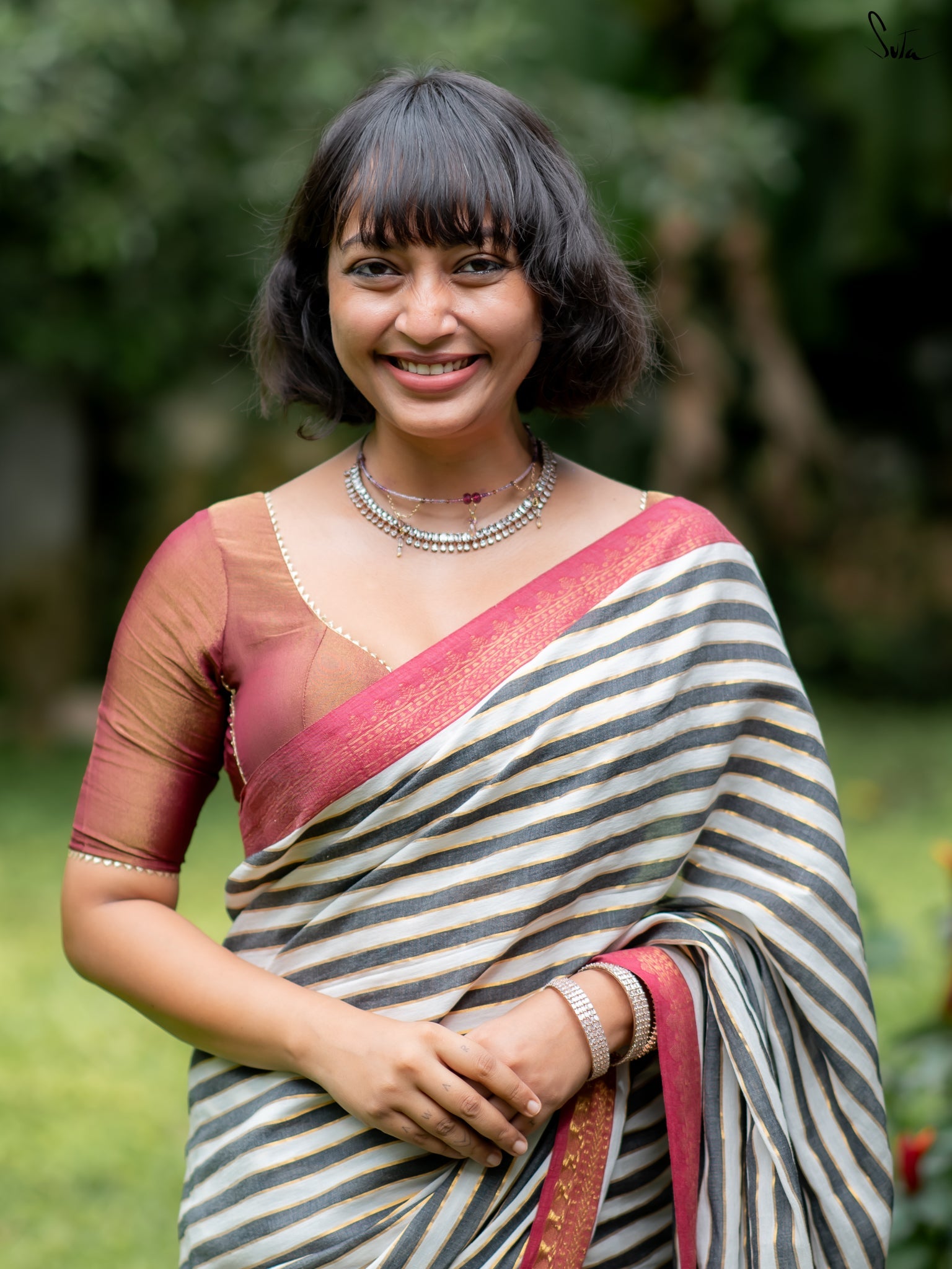 Women's Black and White Casual Cotton Saree