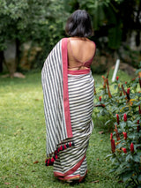 Women's Black and White Casual Cotton Saree