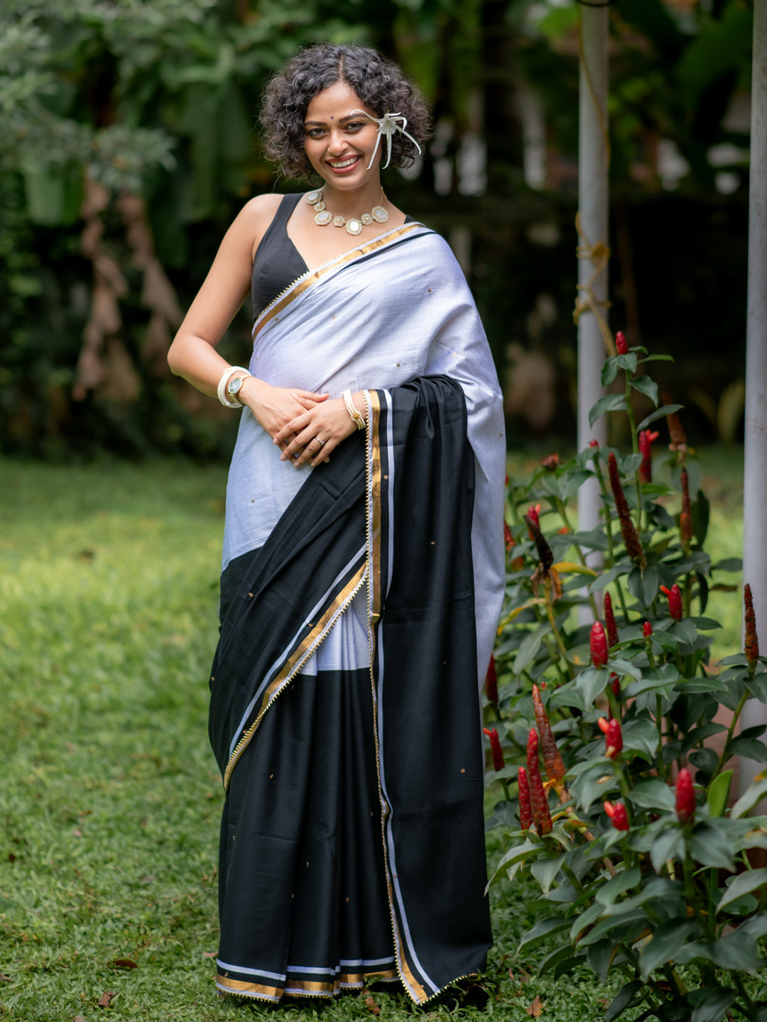 Women's Black Casual Cotton Acrylic Saree