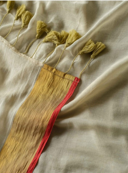 Women's White Mul Cotton Saree