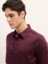 Men's Maroon Casual Slim Fit Solid Full Sleeves Shirt