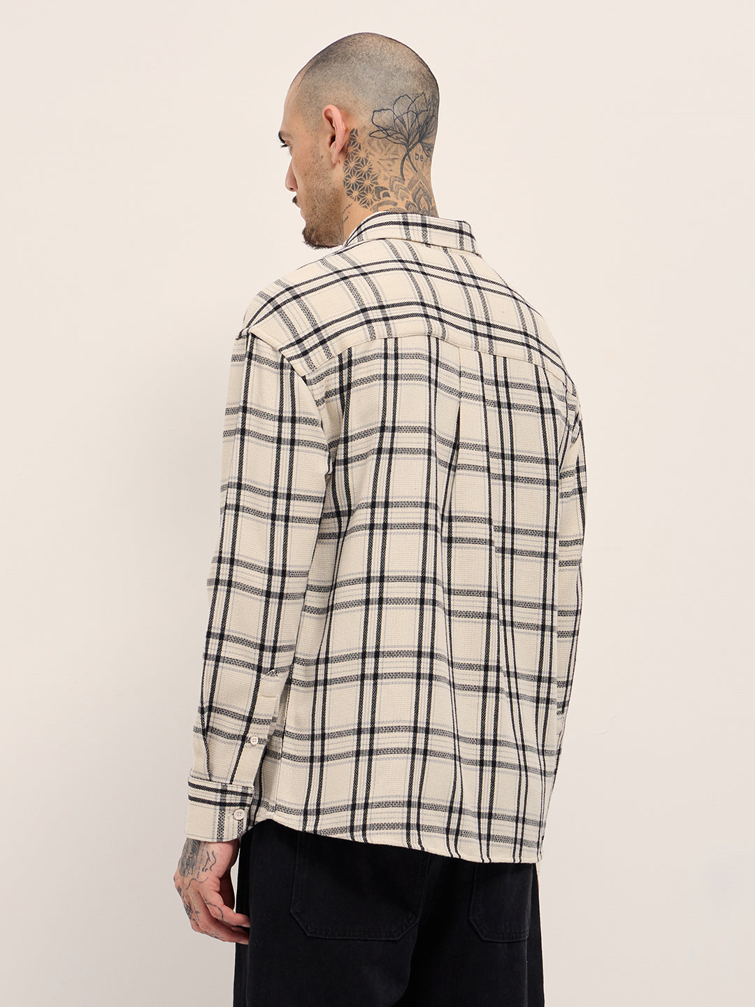 Men's Beige Casual Regular Fit Checked Full Sleeves Shirt