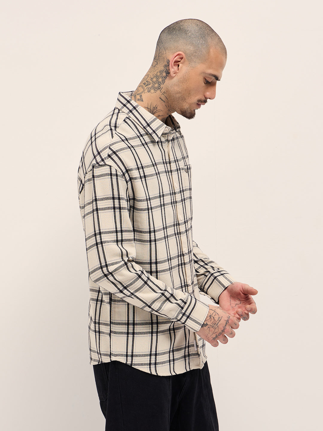 Men's Beige Casual Regular Fit Checked Full Sleeves Shirt