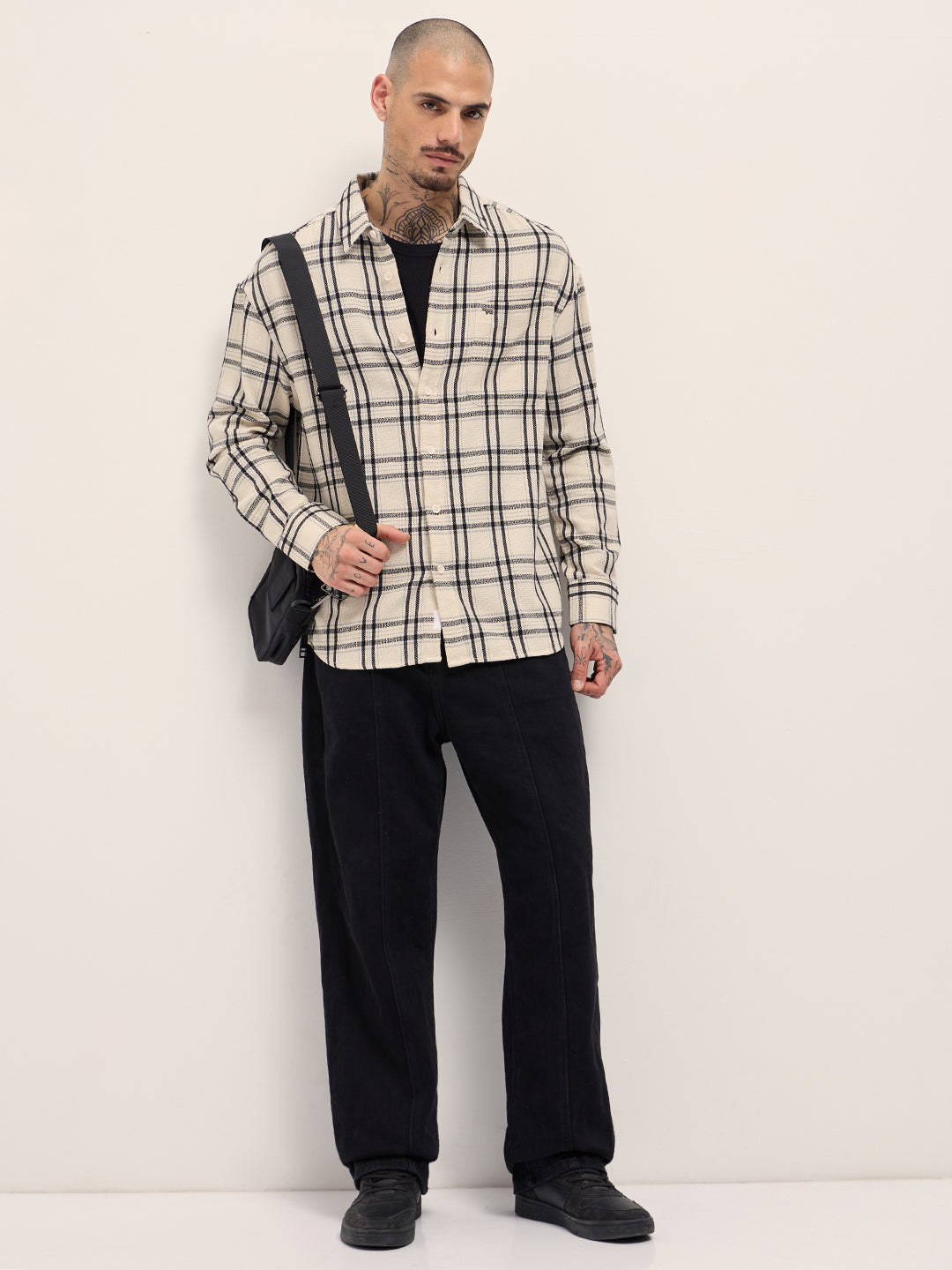 Men's Beige Casual Regular Fit Checked Full Sleeves Shirt