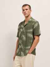 Men's Green Casual Printed Regular Fit Half Sleeves Shirt