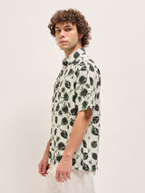 Men's Green Casual Regular Fit Printed Half Sleeves Shirt