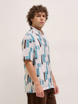 Men's White Casual Regular Fit Printed Half Sleeves Shirt