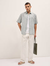 Men's Green Casual Regular Fit Printed Half Sleeves Shirt