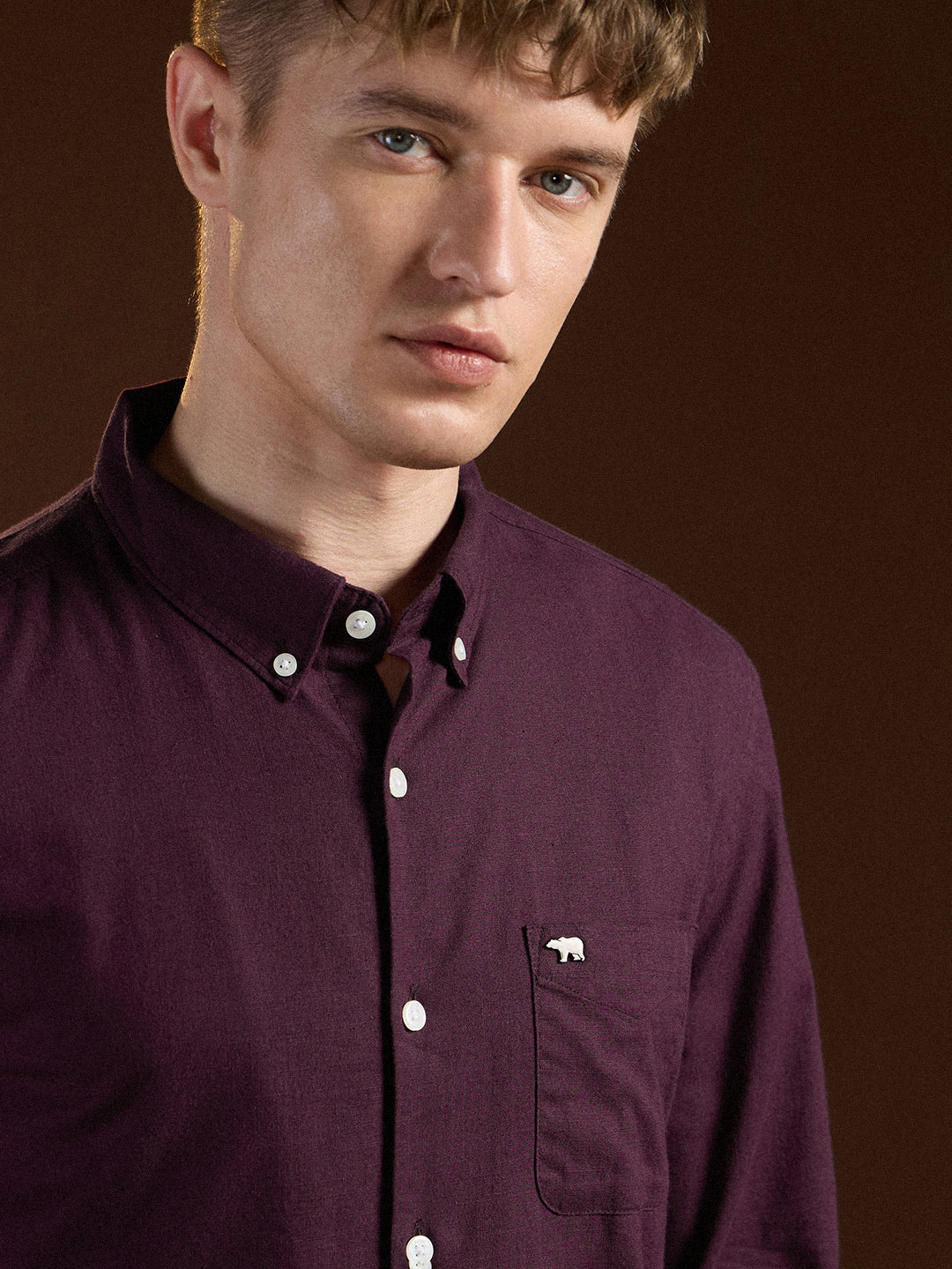 Men's Maroon Casual Slim Fit Solid Full Sleeves Shirt