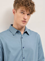 Men's Blue Casual Slim Fit Solid Full Sleeves Shirt