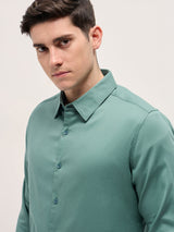 Men's Green Casual Slim Fit Solid Full Sleeves Shirt