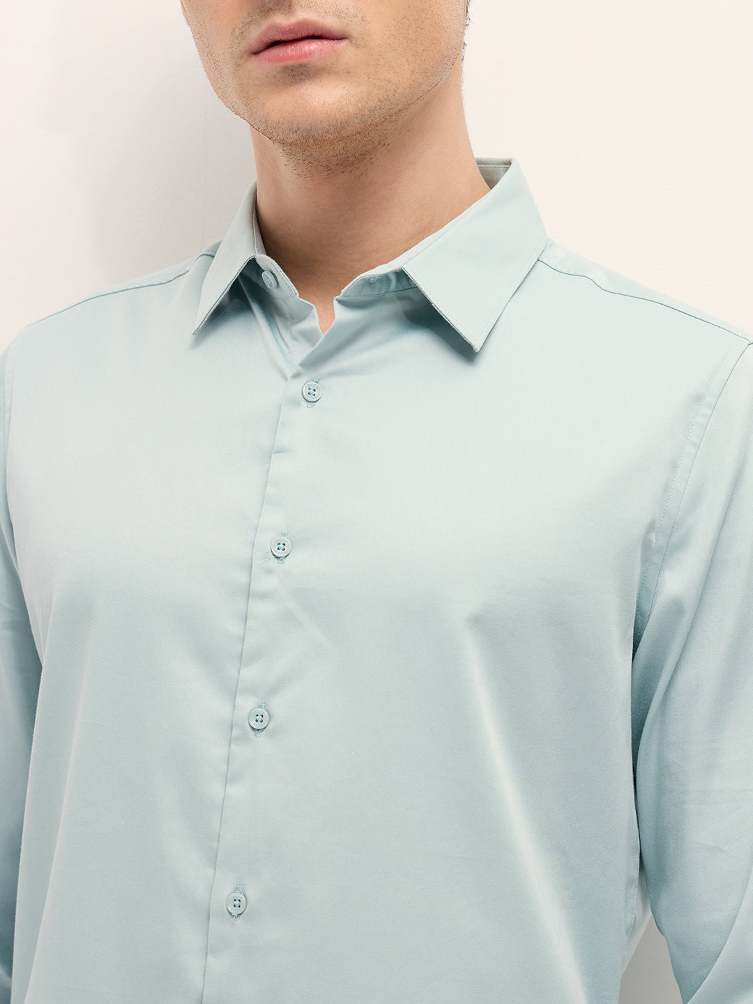 Men's Green Casual Slim Fit Solid Full Sleeves Shirt