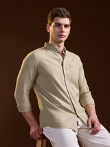 Men's Beige Casual Slim Fit Solid Full Sleeves Shirt