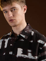 Men's Black Casual Regular Fit Printed Half Sleeves Shirt