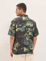 Men's Green Casual Regular Fit Printed Half Sleeves Shirt