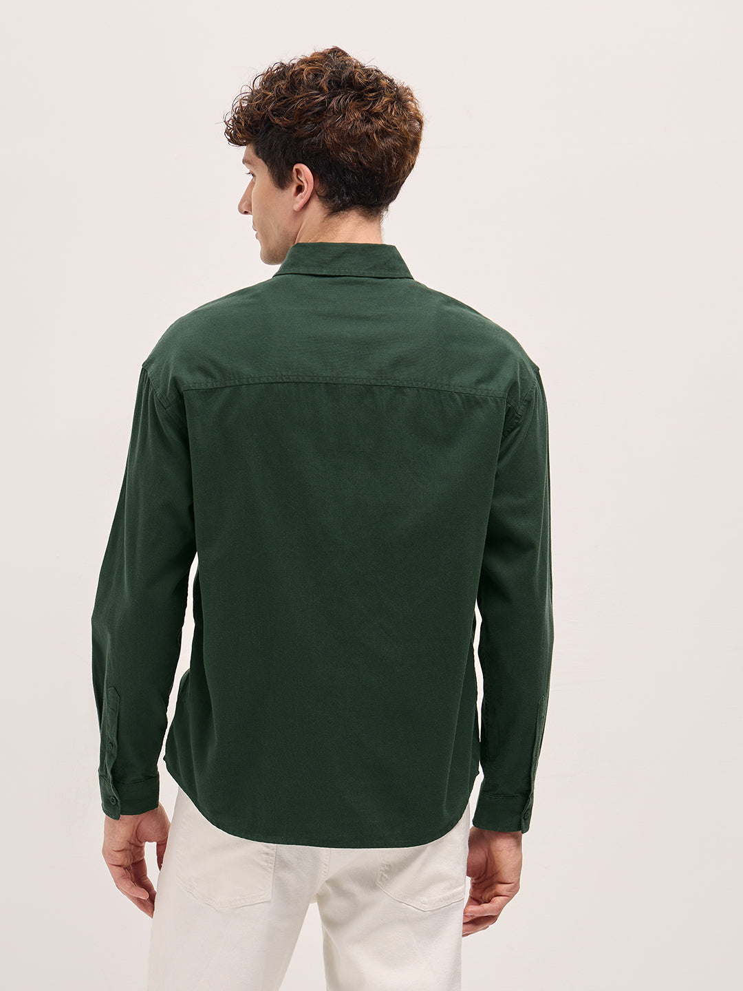 Men's Green Casual Regular Fit Solid Full Sleeves Shirt