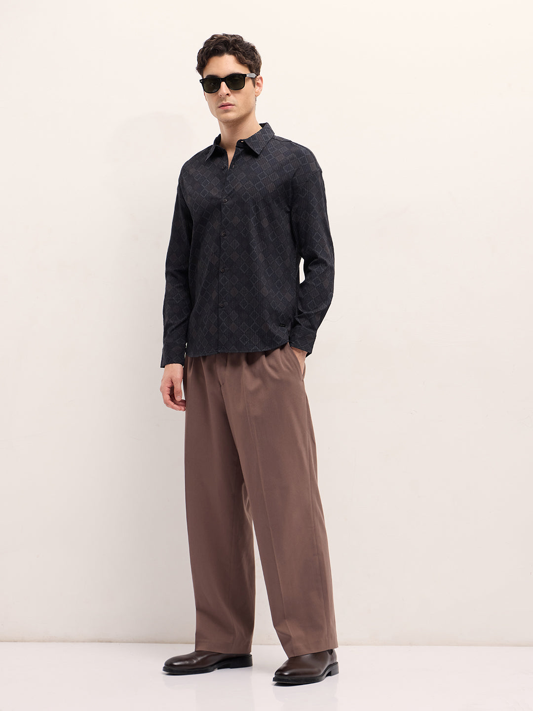 Men's Black Casual Regular Fit Printed Full Sleeves Shirt