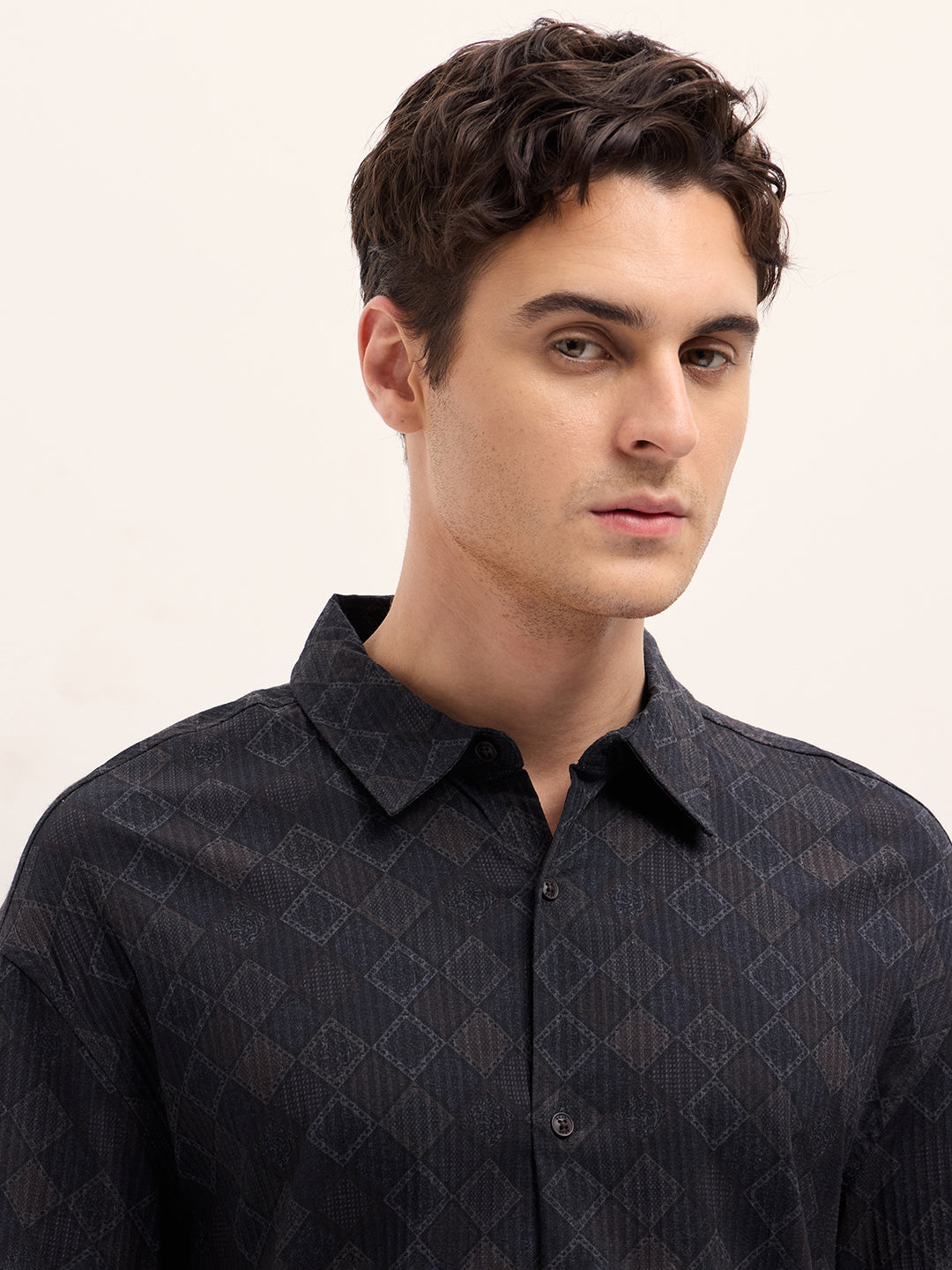 Men's Black Casual Regular Fit Printed Full Sleeves Shirt