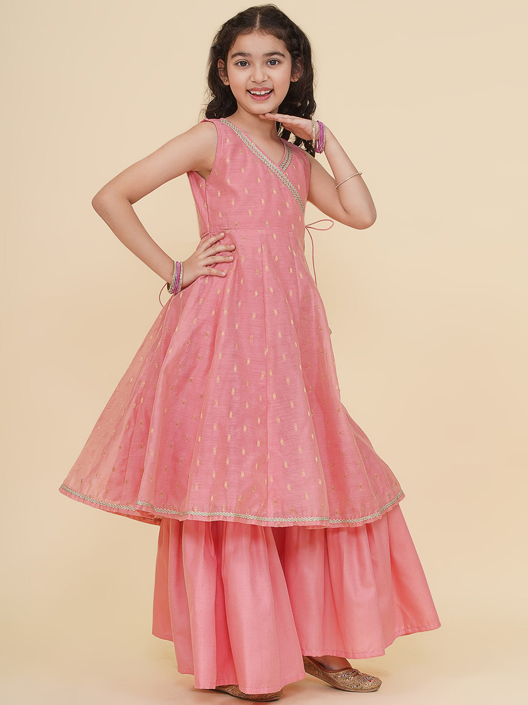 Girls Peach & Brown Zig Zag Flower Digital Print Choli & Ready to Wear Lehenga
